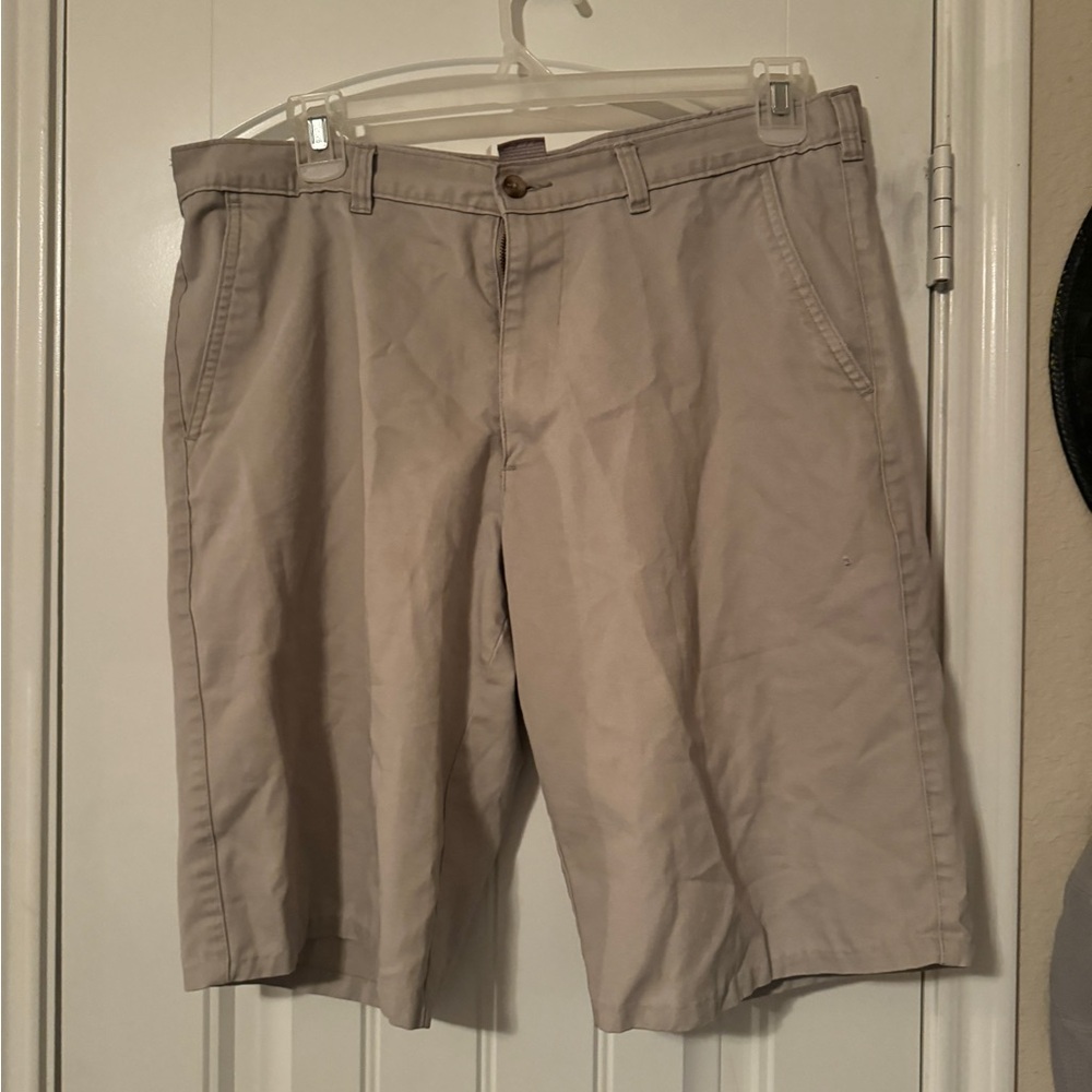 Khaki shorts